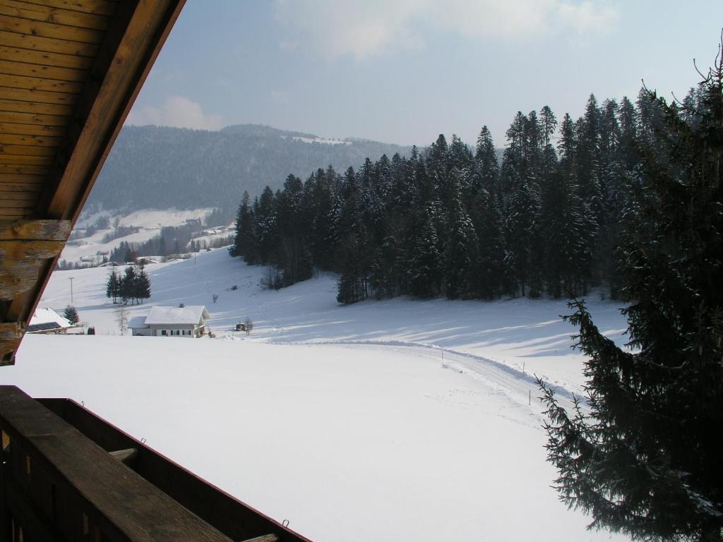Ferienwohnungen Pension Sonnblick Krumbach  Bilik gambar