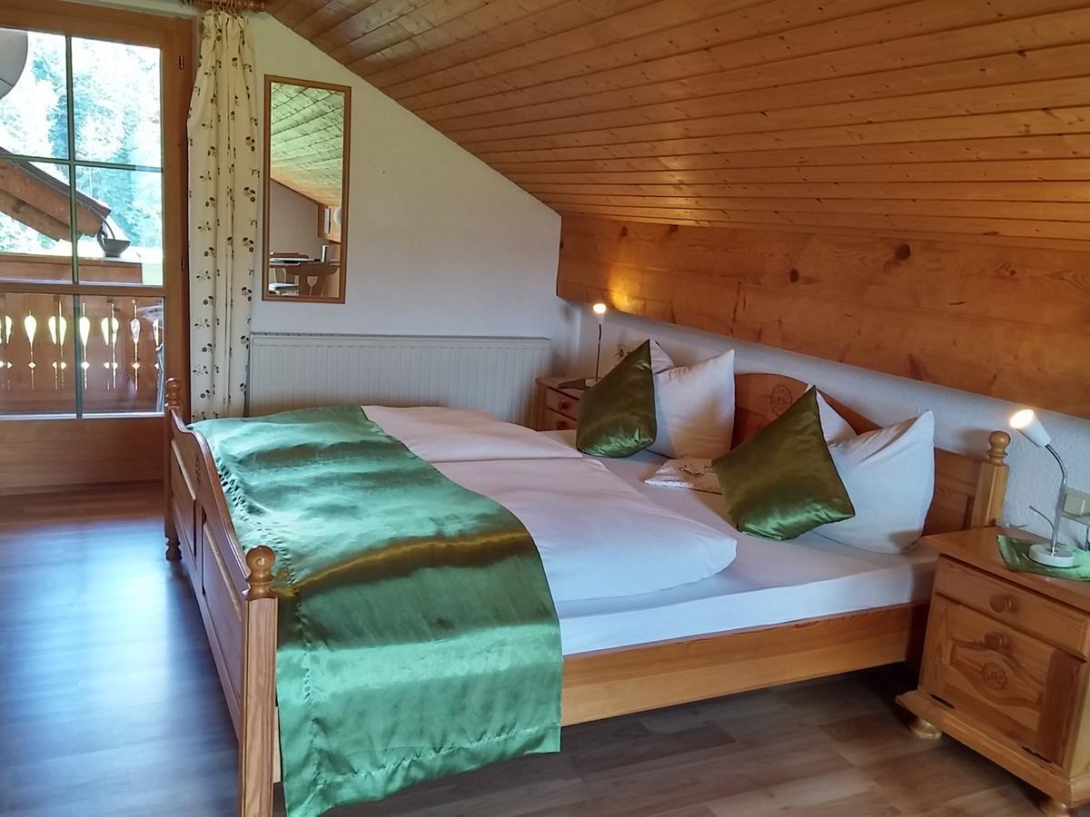 Ferienwohnungen Pension Sonnblick Krumbach  Luaran gambar